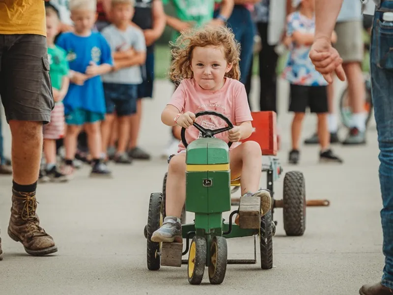 Kiddie Pedal Pull Event Image Decorative